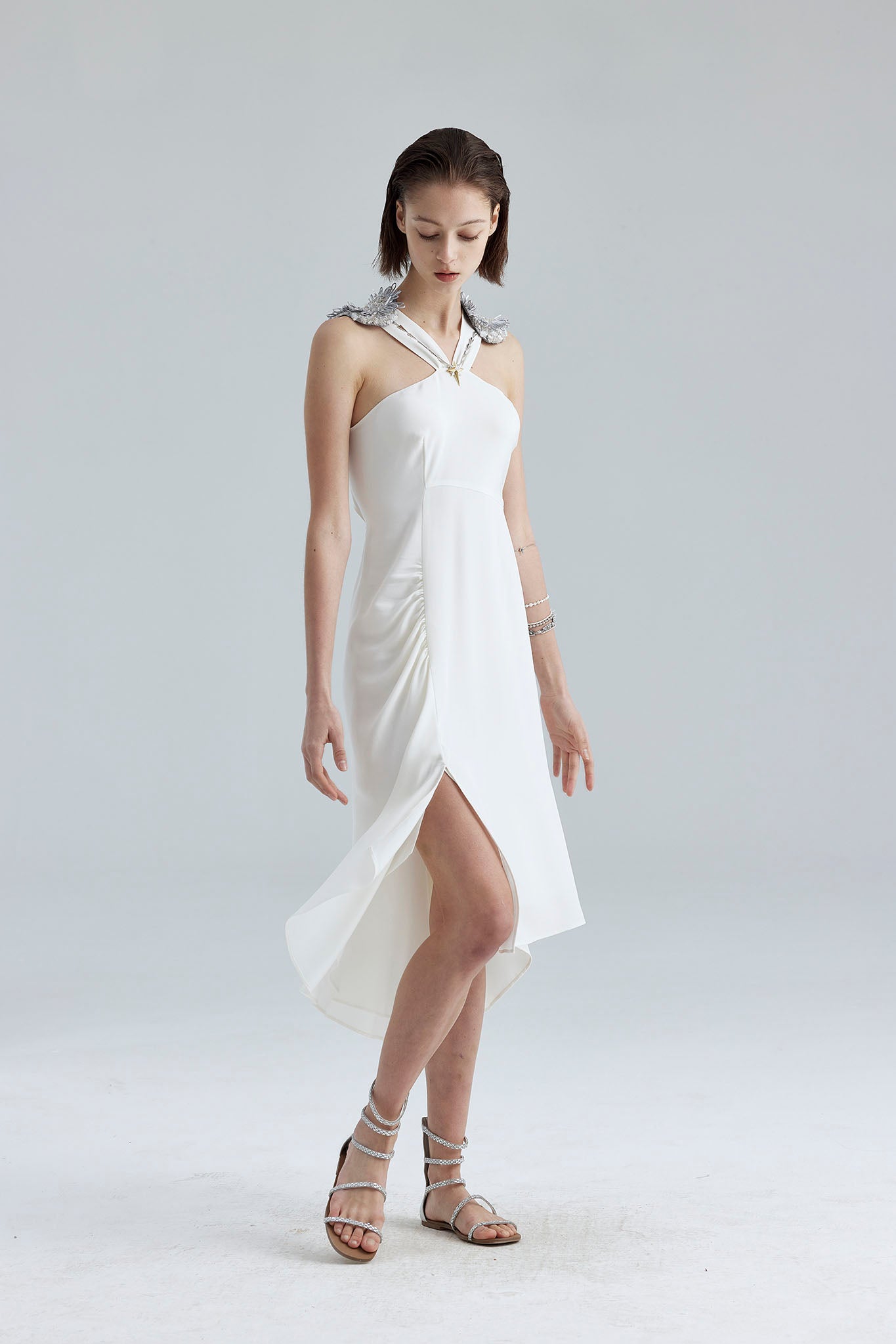 15.White wing dress