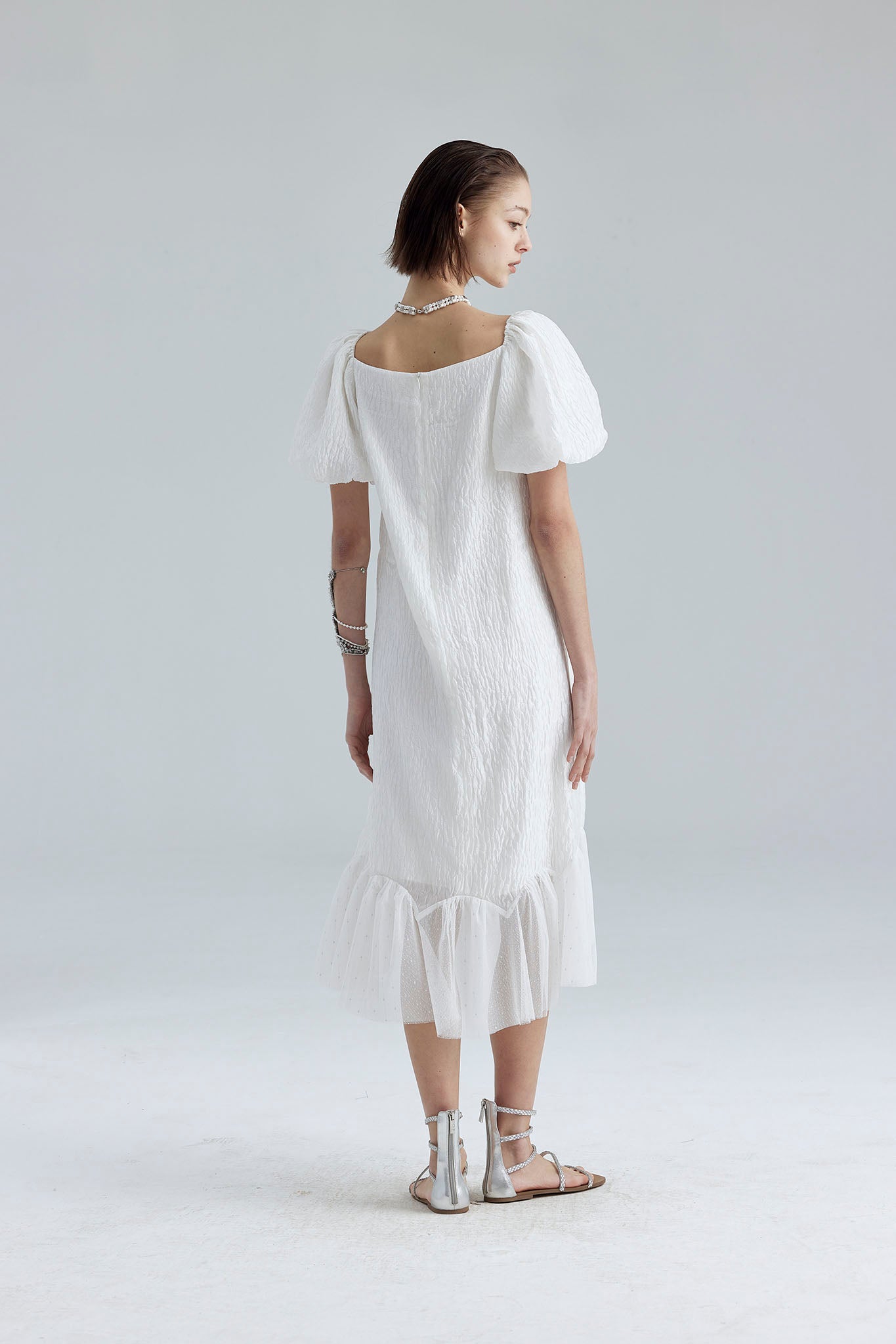 35.White puff sleeve dress