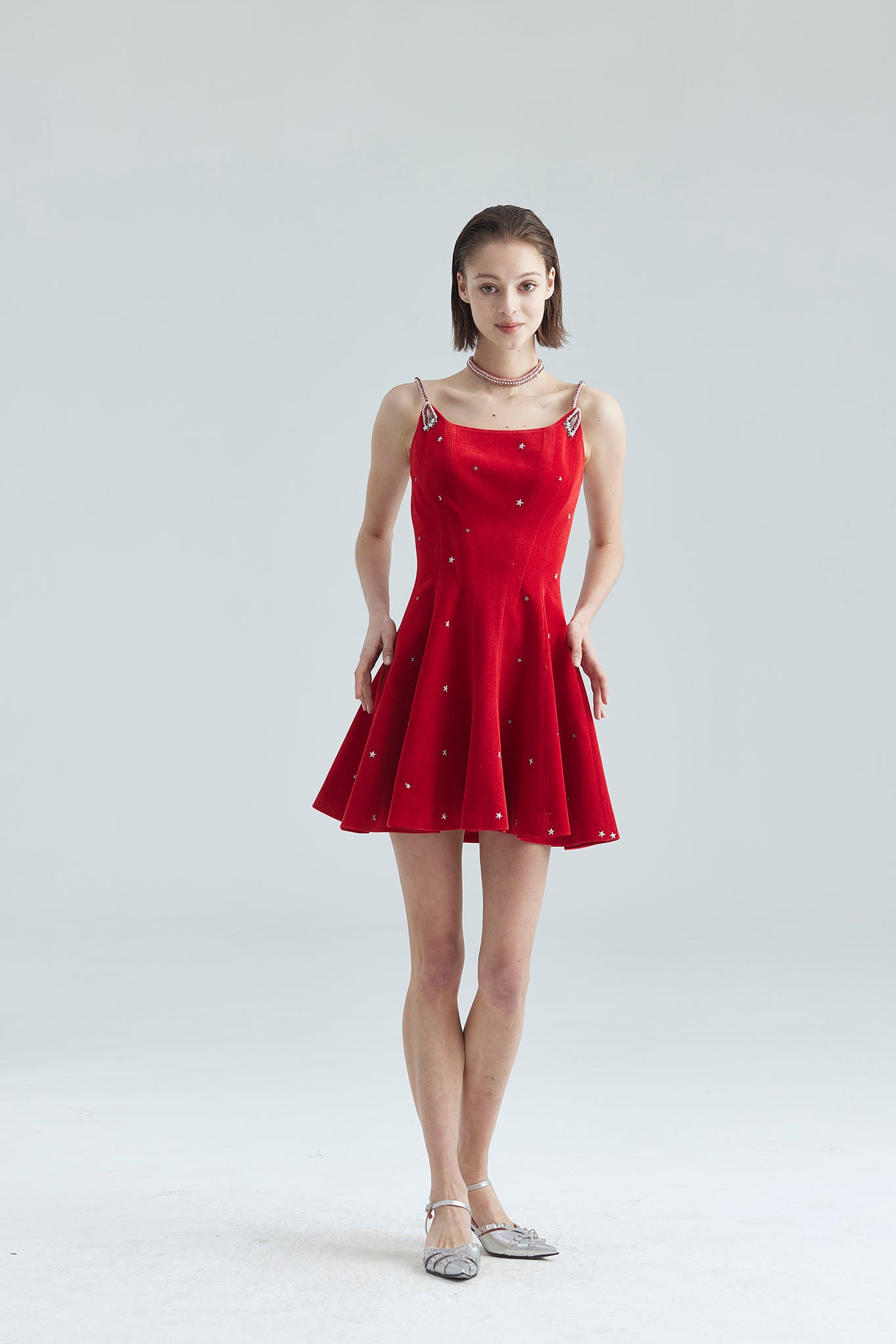 39.Red Star Embroidered Short Dress