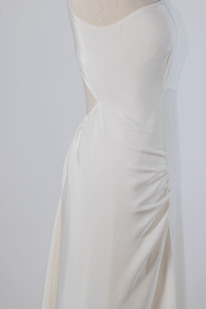 15.White wing dress