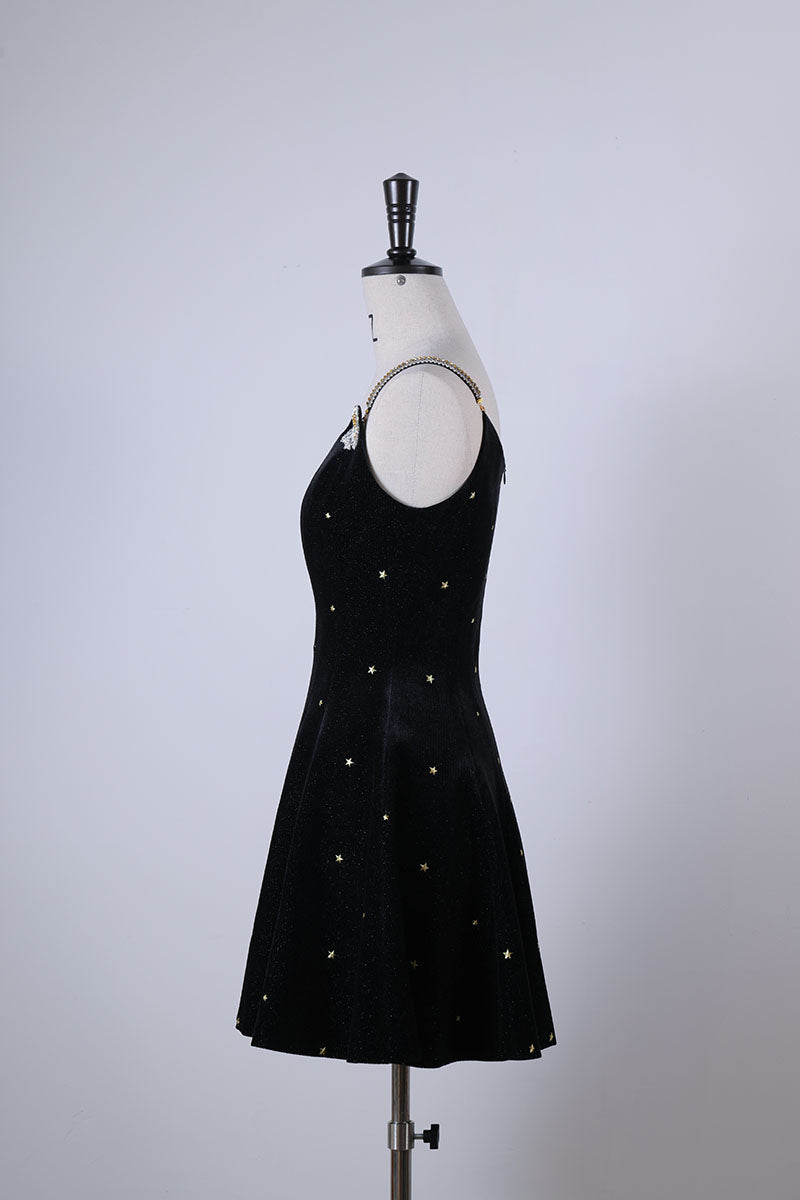 26.Star embroidered dress